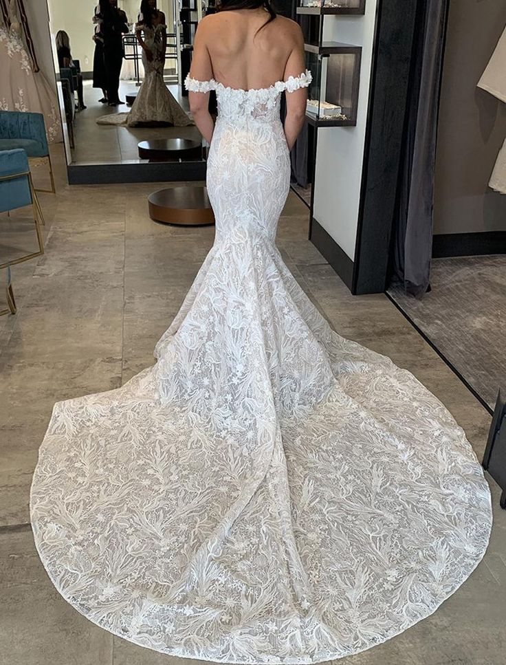 Sexy Mermaid Off Shoulder V Neck Sleeveless With Trailing Applique Popular Bridal Long Wedding Dresses, WDH127